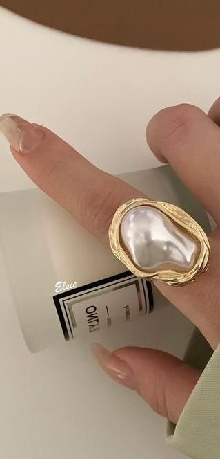 download (15) Vintage Irregular Pearl-Look Ring Women's Knuckle Rings, Unique Fashion Open Tail Ring Design - Image 6